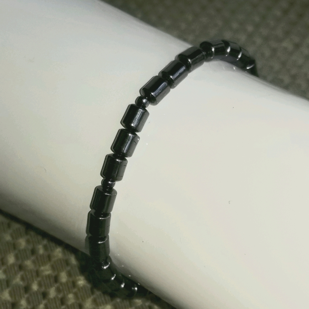 💫 Metallic Magnetic Bracelet 💫